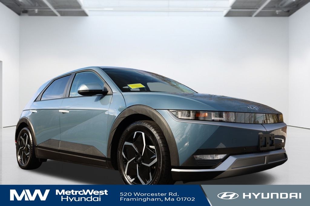 2023 Hyundai Ioniq 5 SEL photo 3