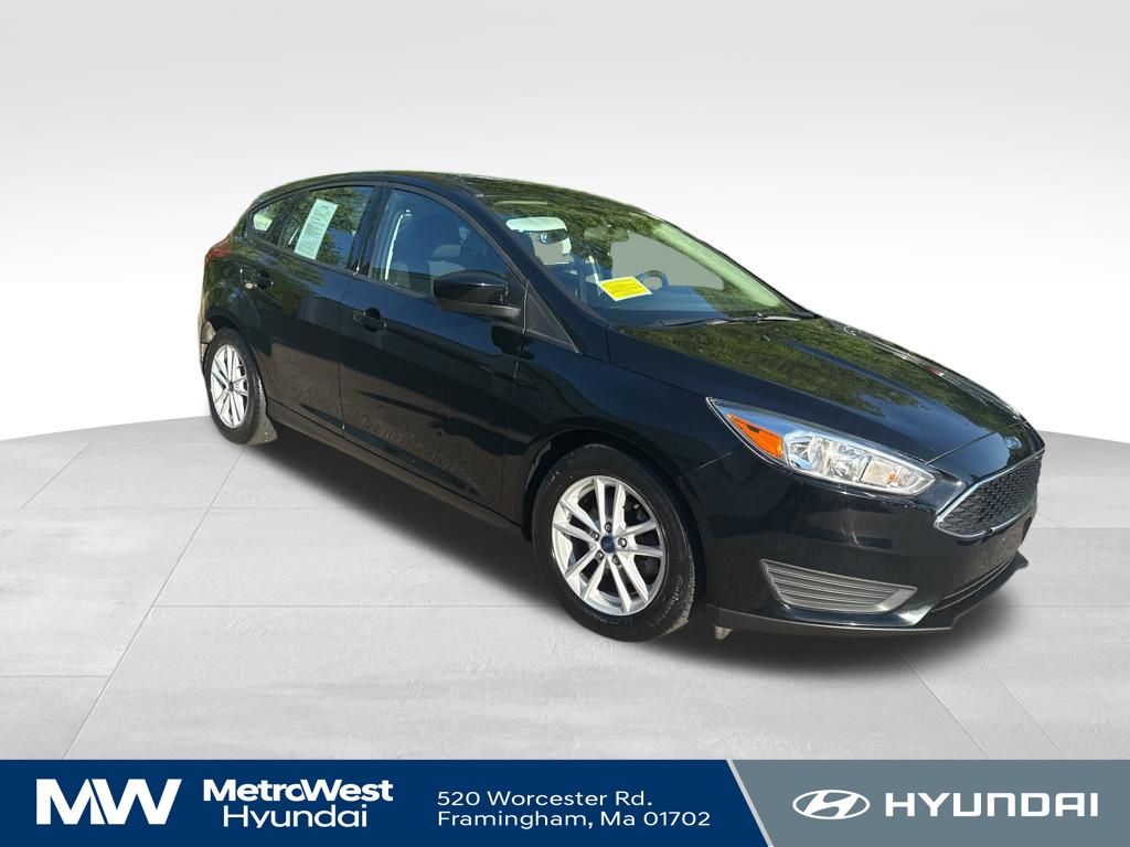 2018 Ford Focus Hatch SE's photo