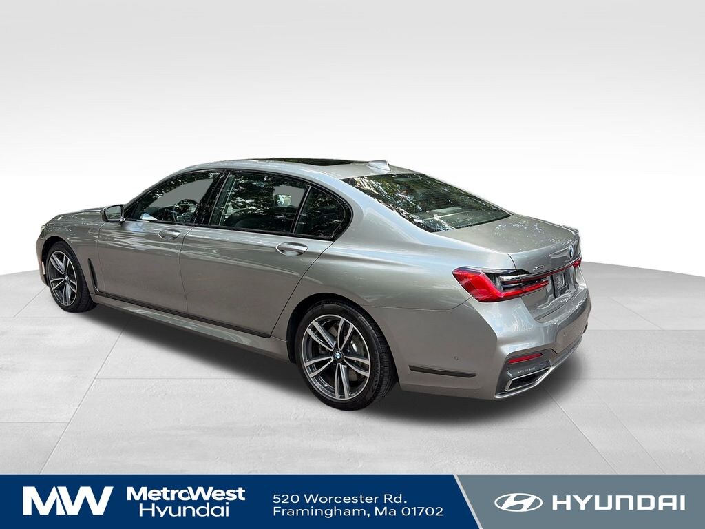 Used 2021 BMW 750i xDrive Sedan