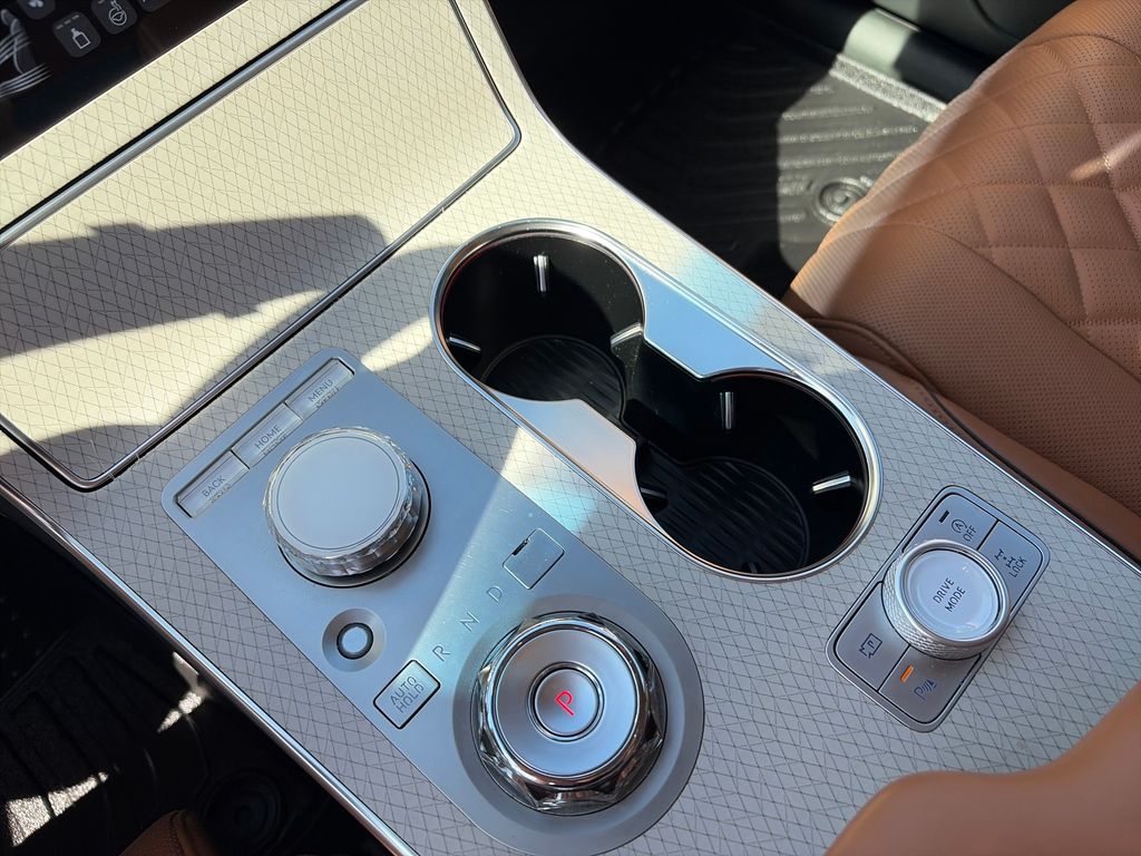 2025 GENESIS GV80 Prestige - Photo 24