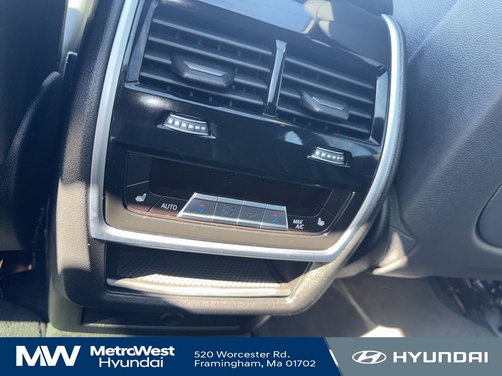 2021 BMW X5 40i - Photo 14