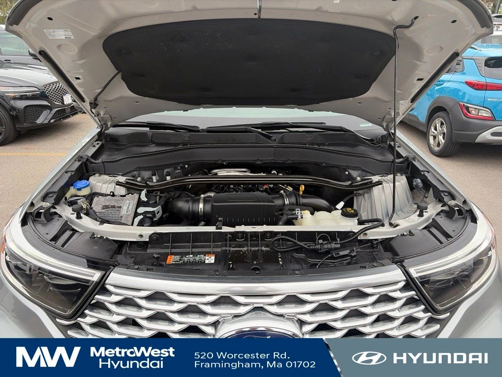 2020 Ford Explorer Platinum - Photo 10