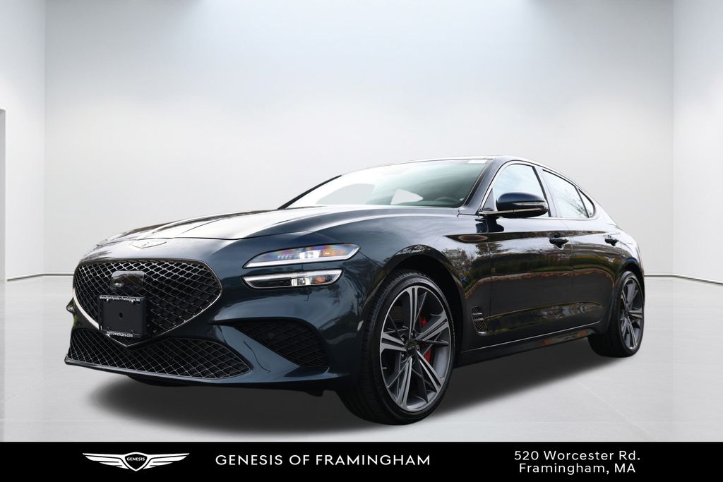 2024 GENESIS G70 Standard's photo