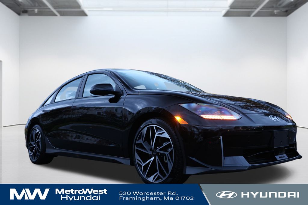 2023 Hyundai Ioniq 6 SEL photo 3