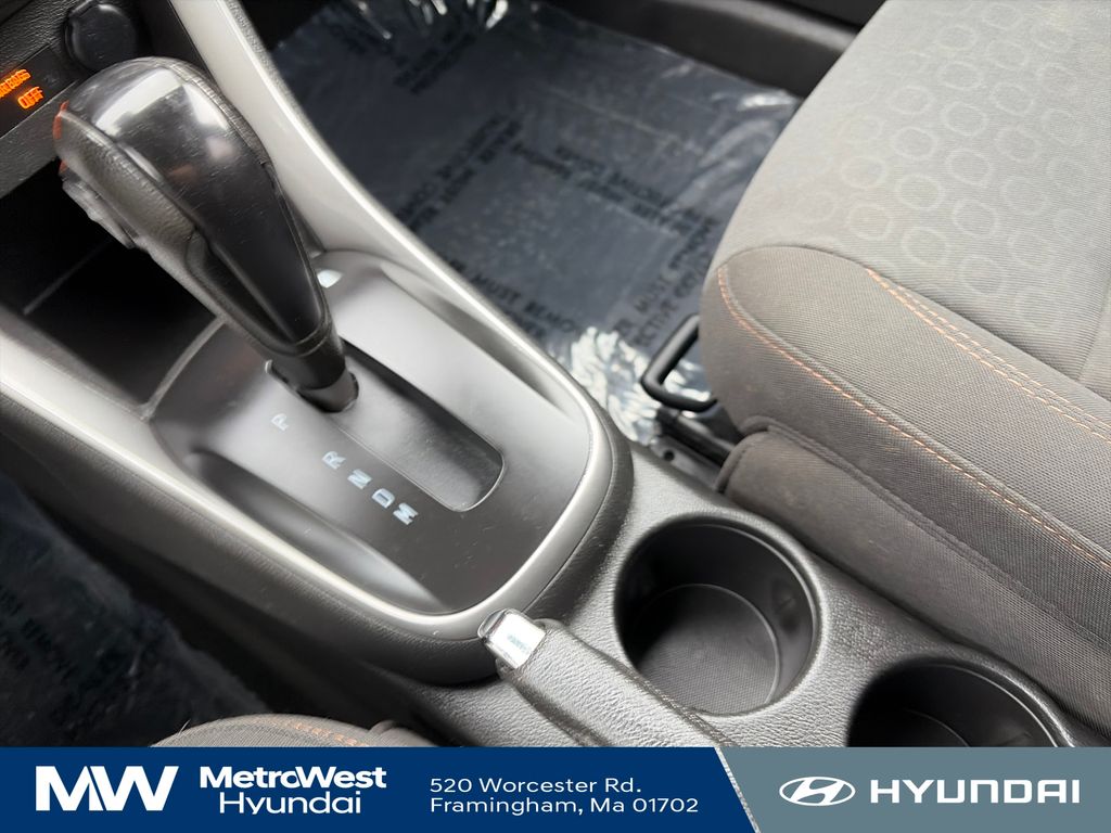 2021 Chevrolet Trax LS - Photo 23