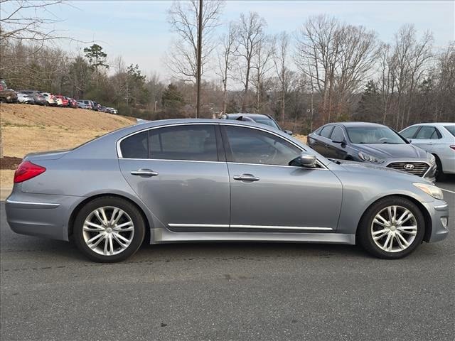 Used 2014 Hyundai Genesis 3.8 with VIN KMHGC4DD3EU261581 for sale in Greer, SC