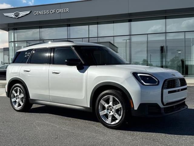 2025 MINI Countryman S's photo