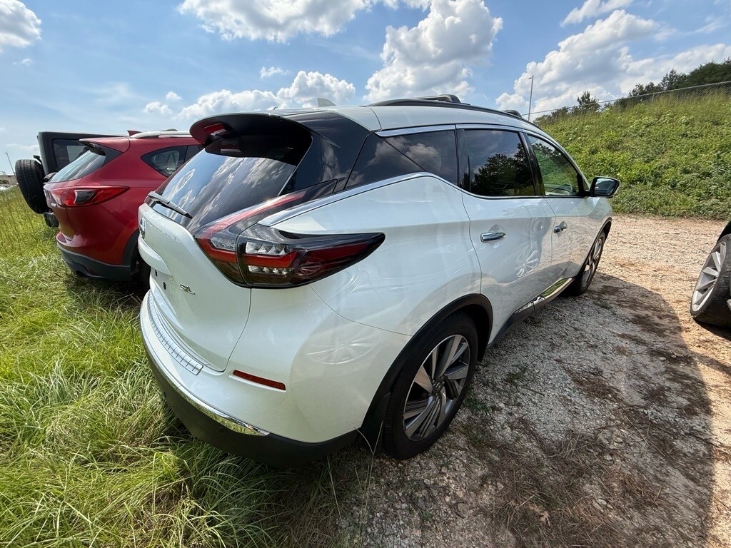 2019 Nissan Murano SL photo 2