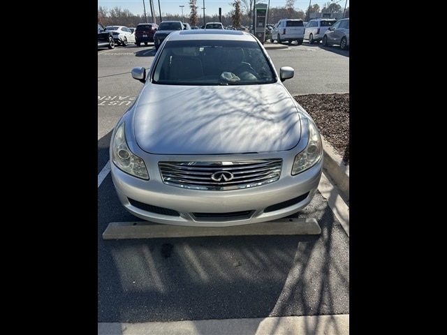 2008 INFINITI G 35 Journey's photo