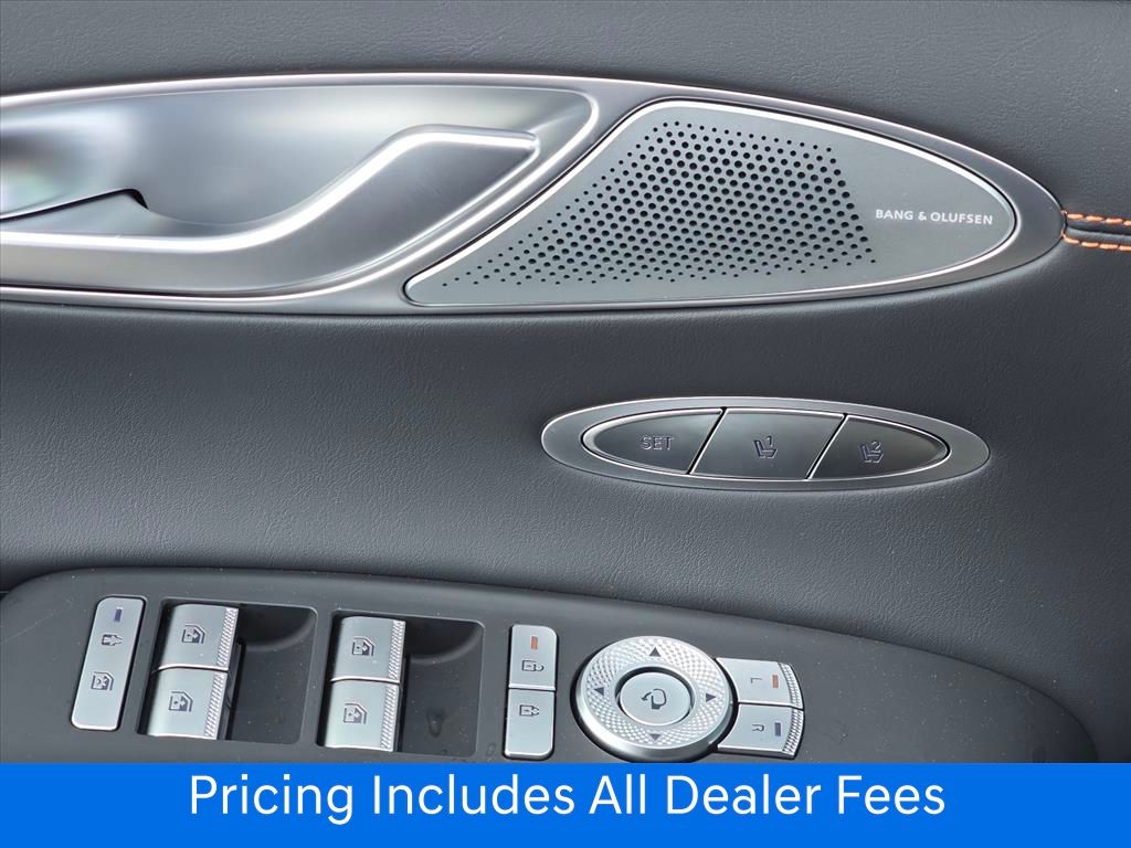 2026 GENESIS GV70 Sport Prestige - Photo 14