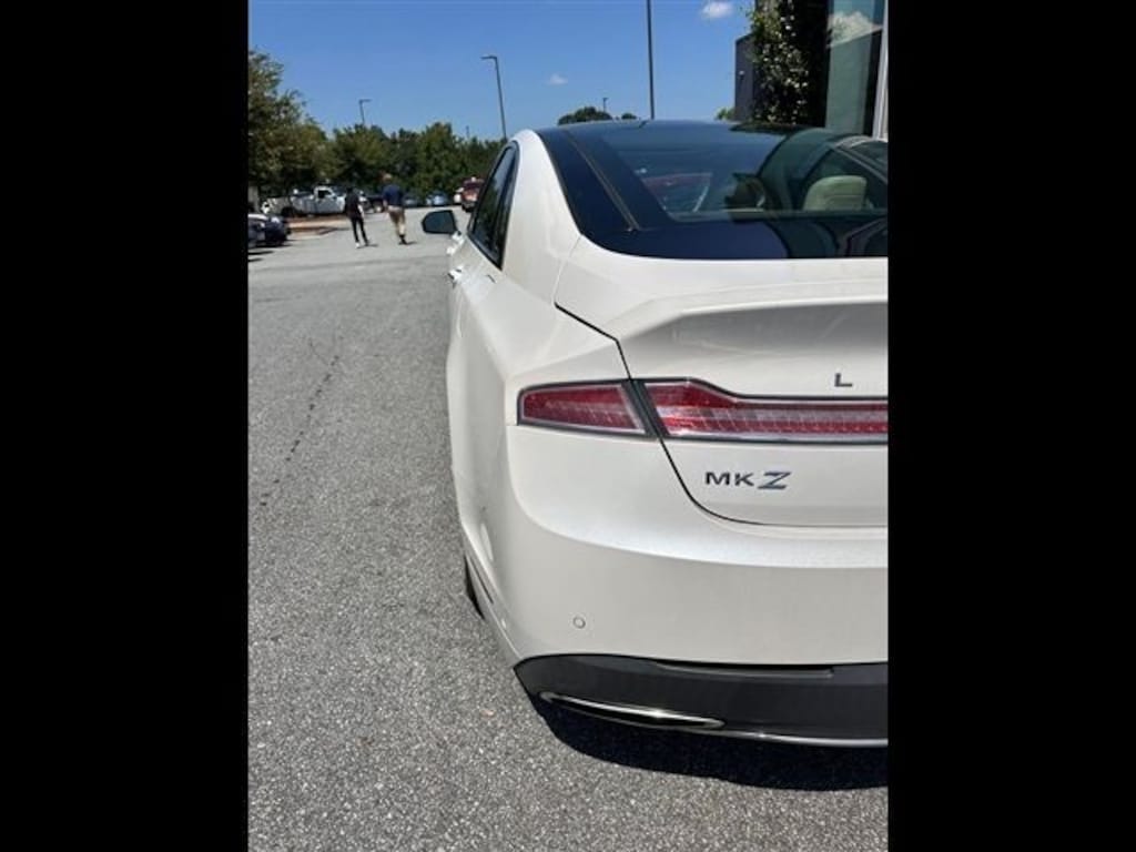 Used 2017 Lincoln MKZ Reserve Sedan