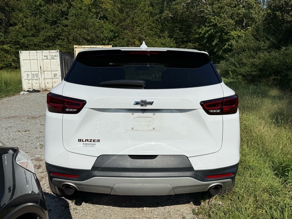 2023 Chevrolet Blazer 2LT photo 3