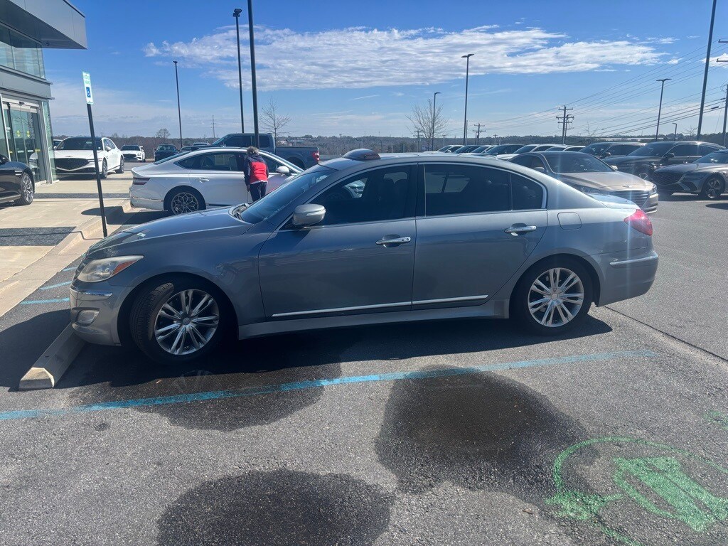 Used 2014 Hyundai Genesis 3.8 Sedan