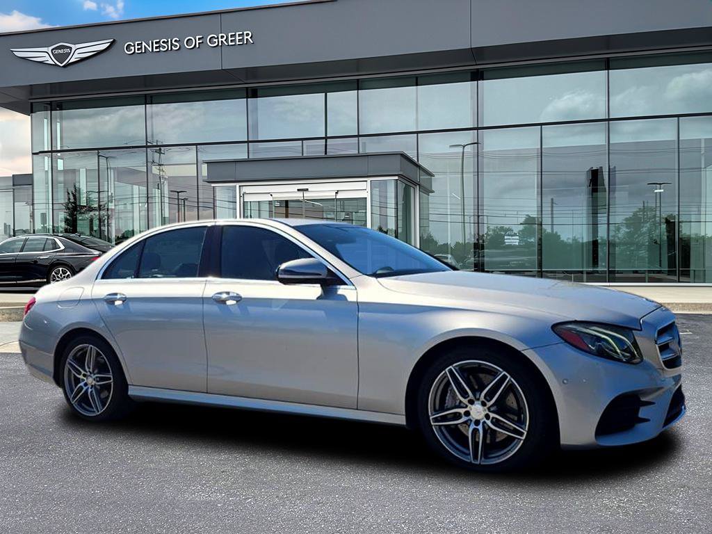  Mercedes-Benz E-Class