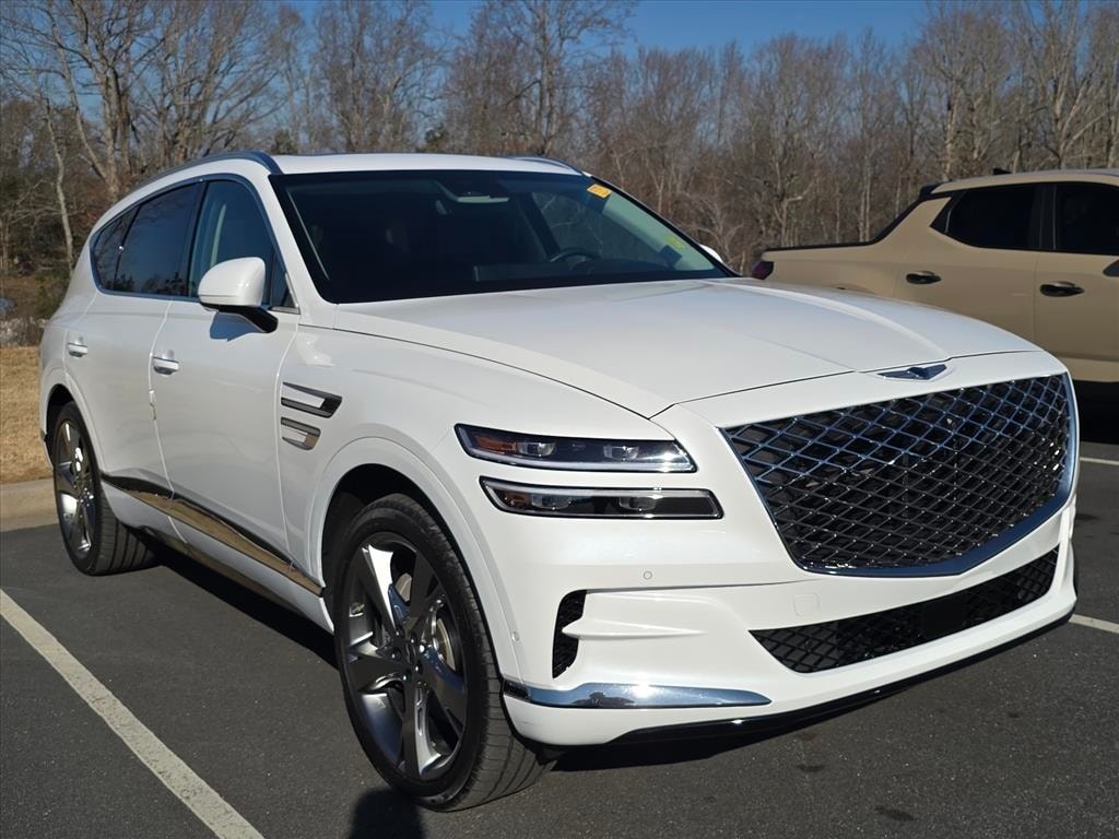 2024 GENESIS GV80's photo