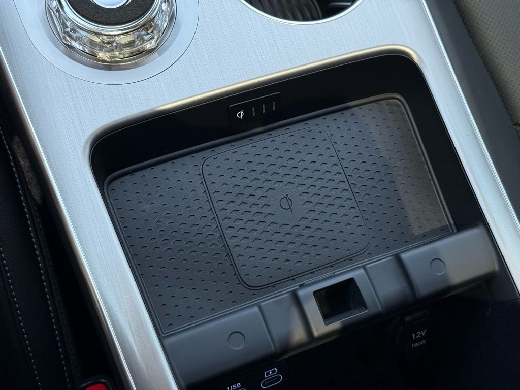 2026 GENESIS GV70 Select - Photo 17