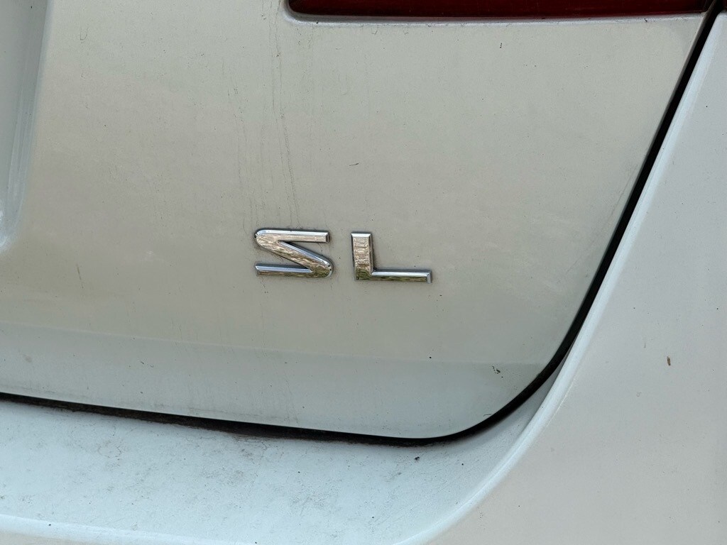 2011 Nissan Murano SL photo 2