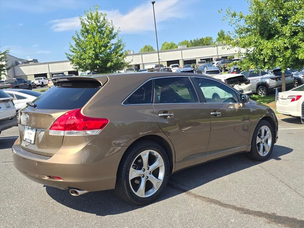 Used 2011 Toyota Venza V6 FWD SUV