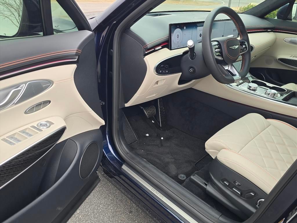 2026 GENESIS GV70 Sport Prestige - Photo 9