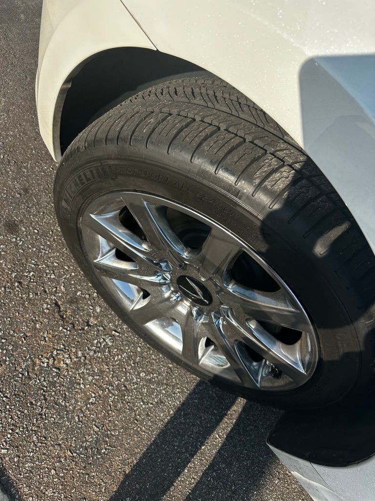 Used 2013 Hyundai Equus Ultimate with VIN KMHGH4JH8DU070312 for sale in Greer, SC