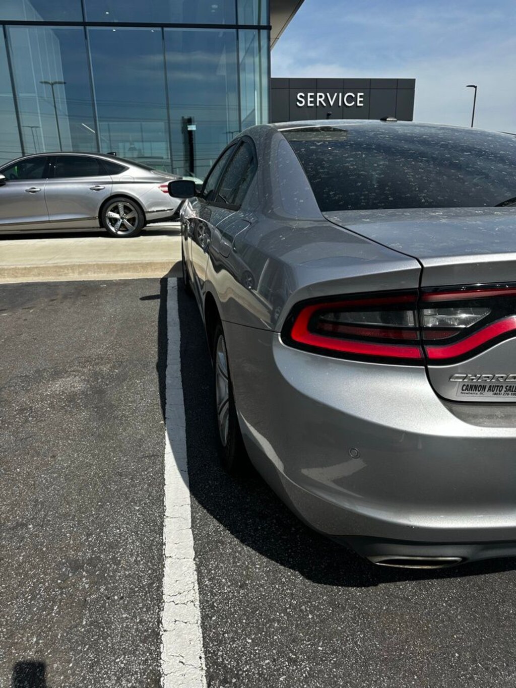 Used 2016 Dodge Charger SE Sedan
