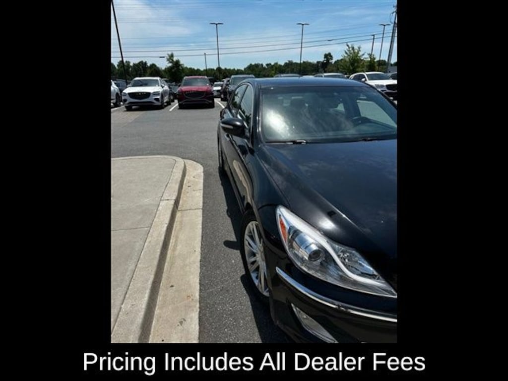 Used 2014 Hyundai Genesis 3.8 Sedan