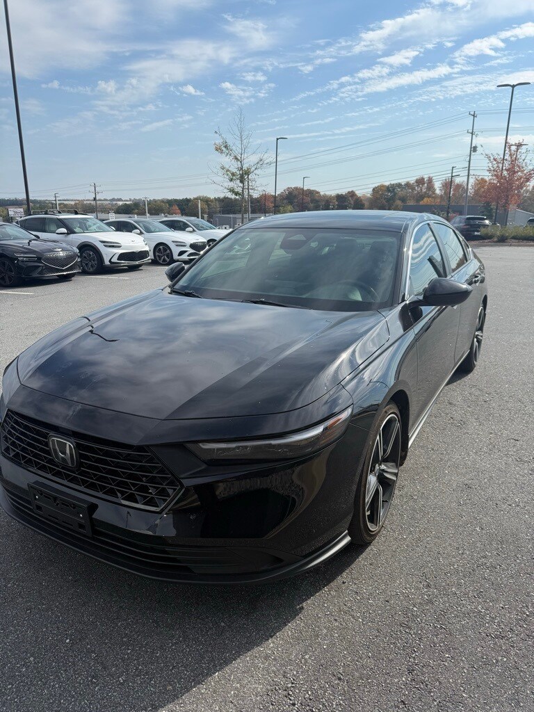 2025 Honda Accord Hybrid Sport photo 2