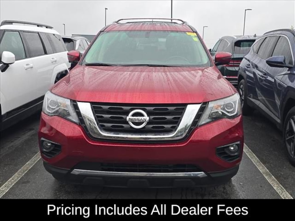 Used 2018 Nissan Pathfinder Platinum SUV