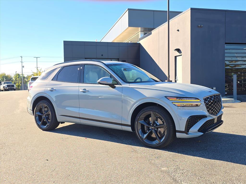 2027 GENESIS GV70