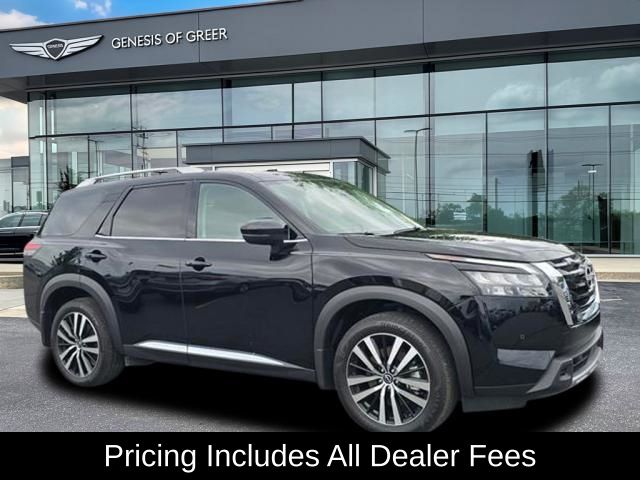 2025 Nissan Pathfinder Platinum 4WD's photo