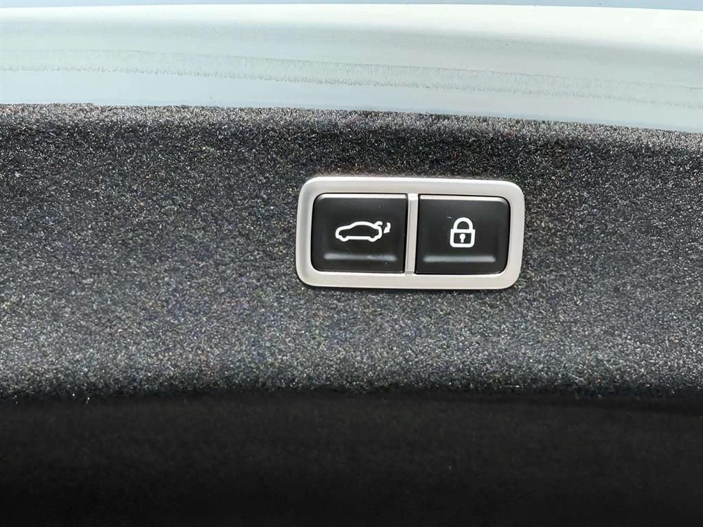 2024 GENESIS G80 SPORT - Photo 16