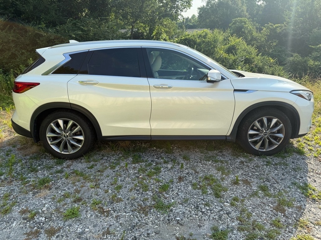 Used 2019 INFINITI QX50 Essential with VIN 3PCAJ5M33KF141667 for sale in Greer, SC