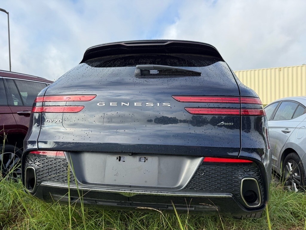 2023 Genesis GV70 2.5T photo 4