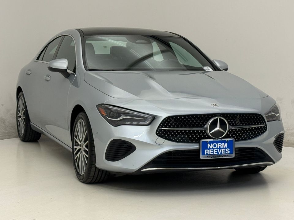2025 Mercedes Benz CLA 250 4MATIC photo 2