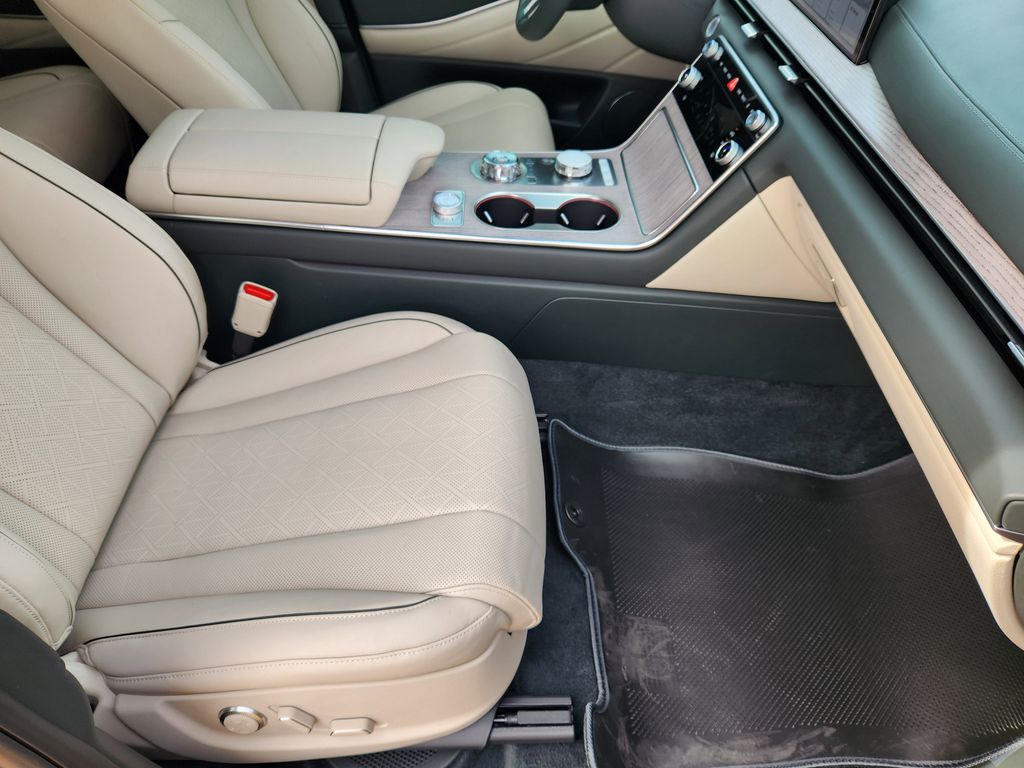 2026 GENESIS GV80 Advanced - Photo 9