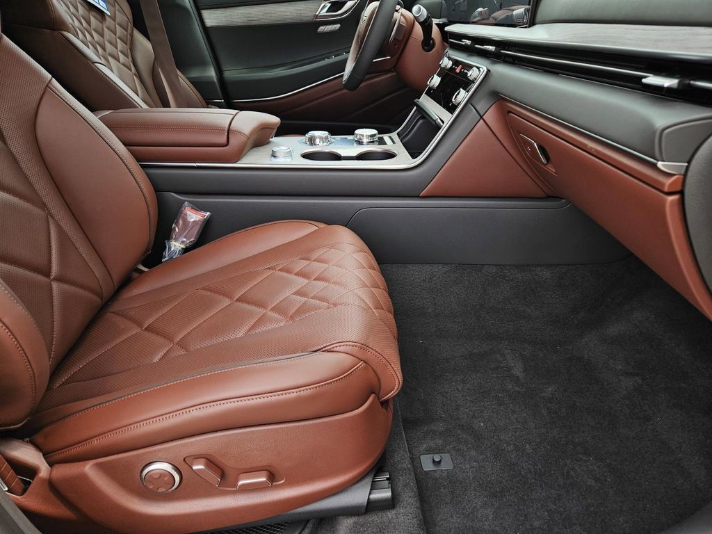 2026 GENESIS GV80 Prestige - Photo 9