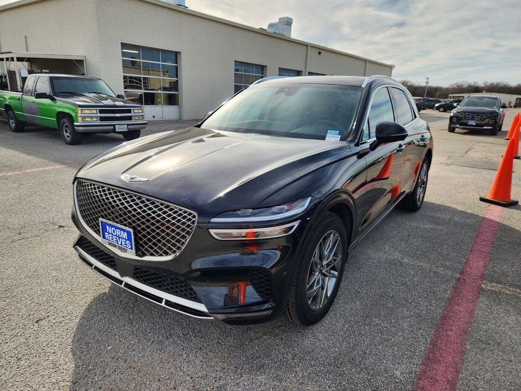 2023 GENESIS GV70 Standard's photo