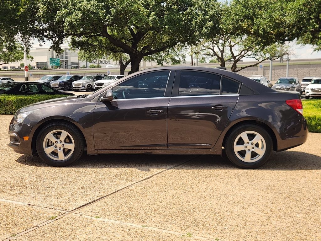 Used 2016 Chevrolet Cruze Limited 1LT Sedan