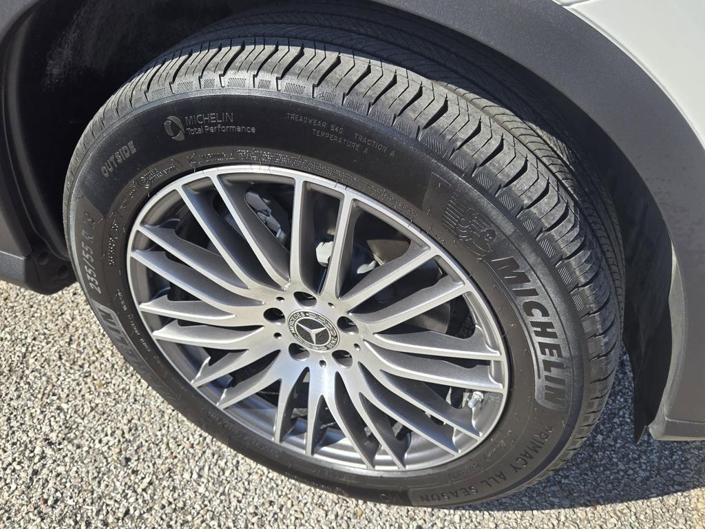 Used 2025 Mercedes-Benz GLC GLC 300 SUV