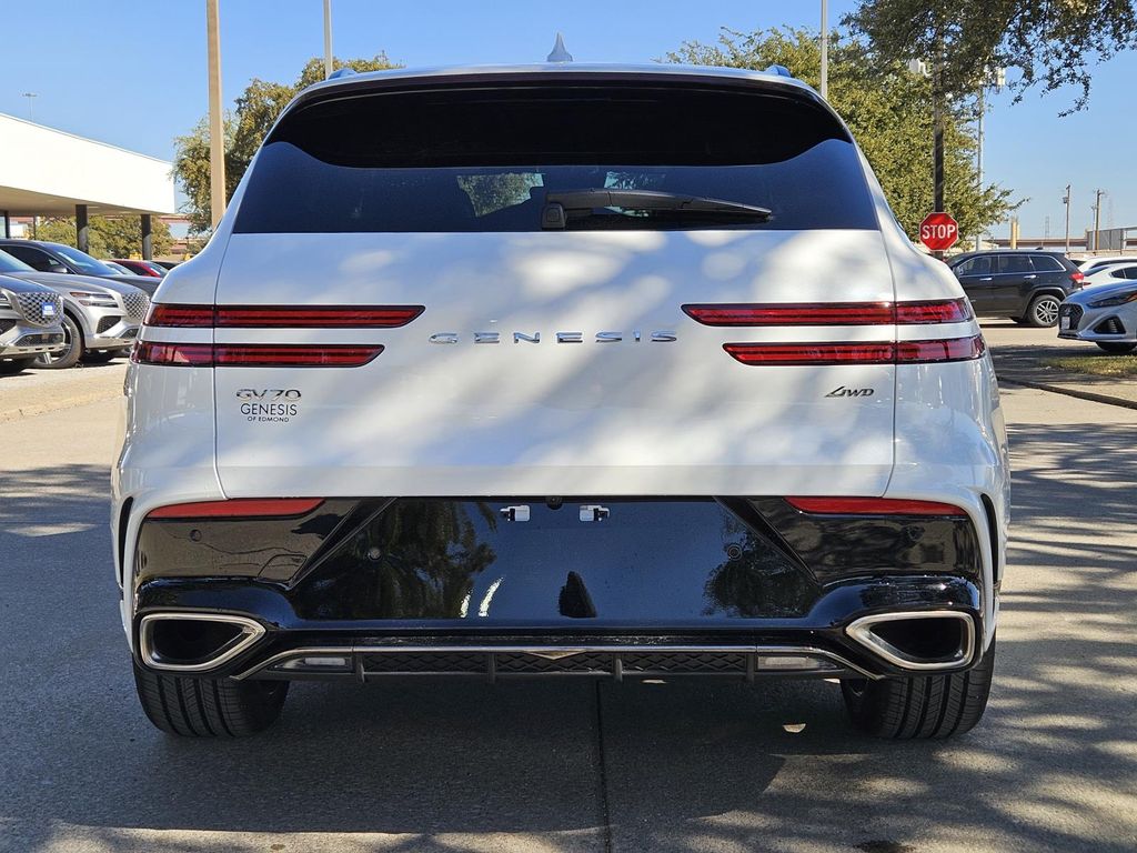 2026 Genesis GV70 2.5T Sport Prestige photo 3
