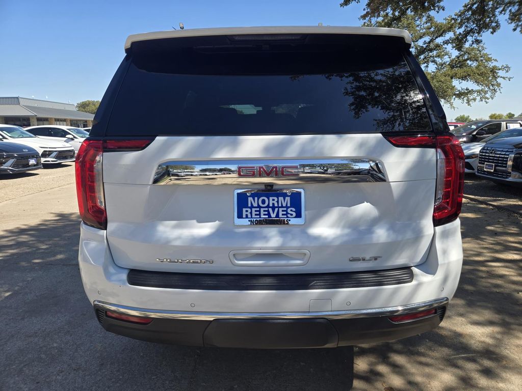 2021 Gmc Yukon SLT photo 4