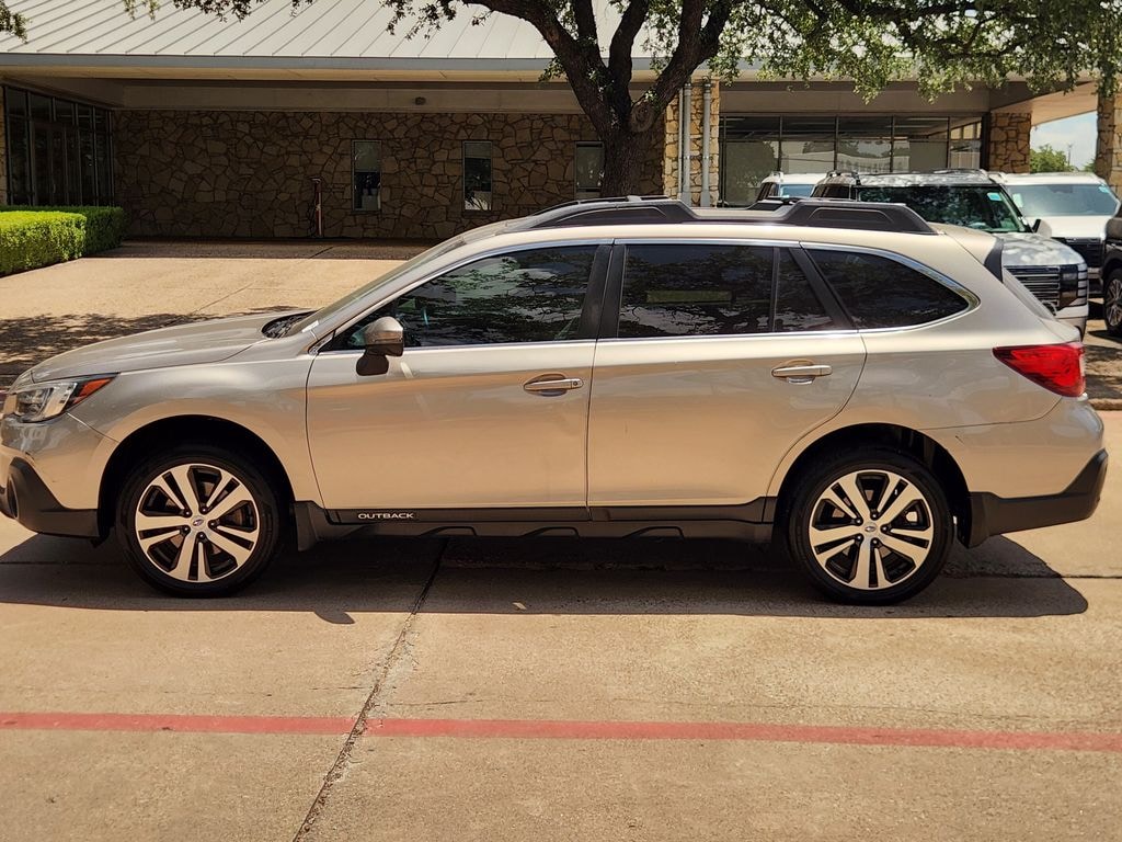 Used 2018 Subaru Outback 2.5i SUV