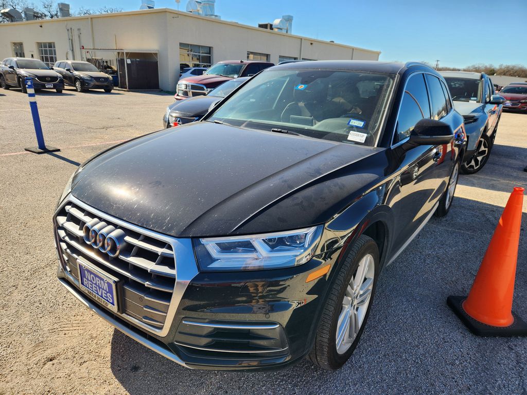 2019 Audi Q5 Premium Plus's photo