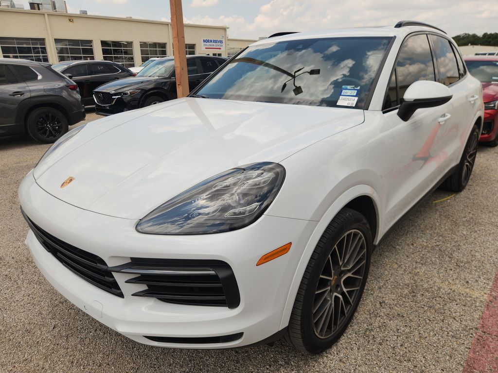 2020 Porsche Cayenne -'s photo