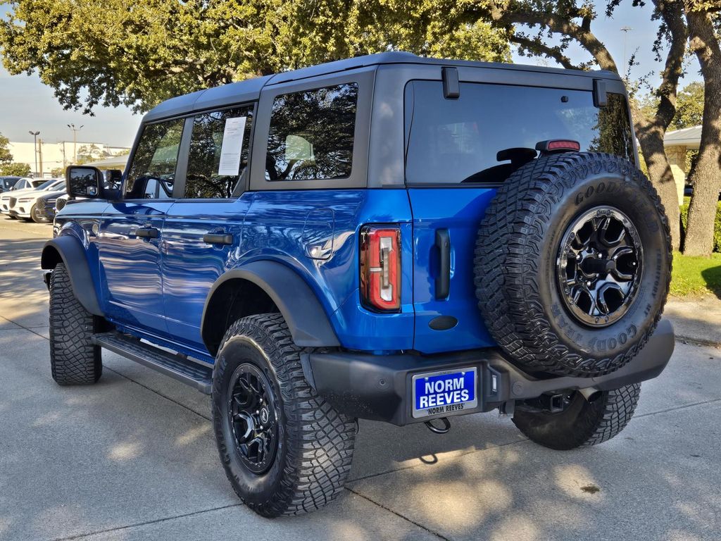 2023 Ford Bronco Wildtrak photo 3