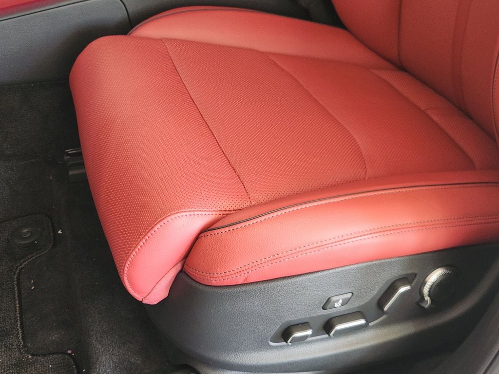 2026 GENESIS GV70 Sport Advanced - Photo 20