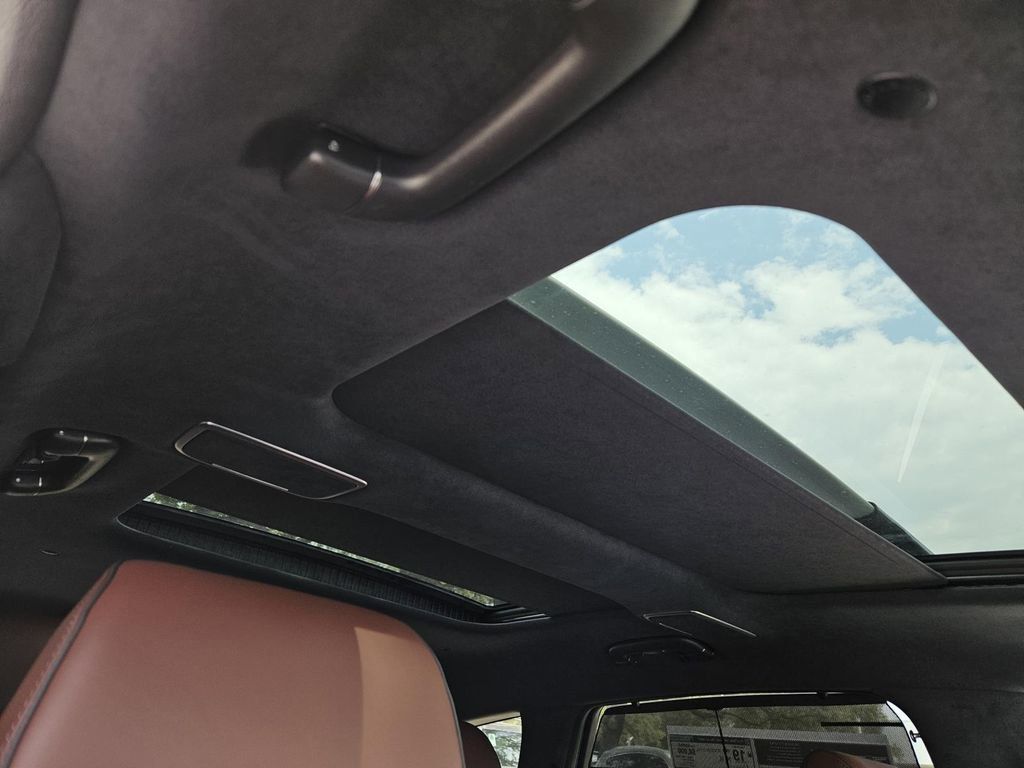 2026 GENESIS GV80 Prestige - Photo 12