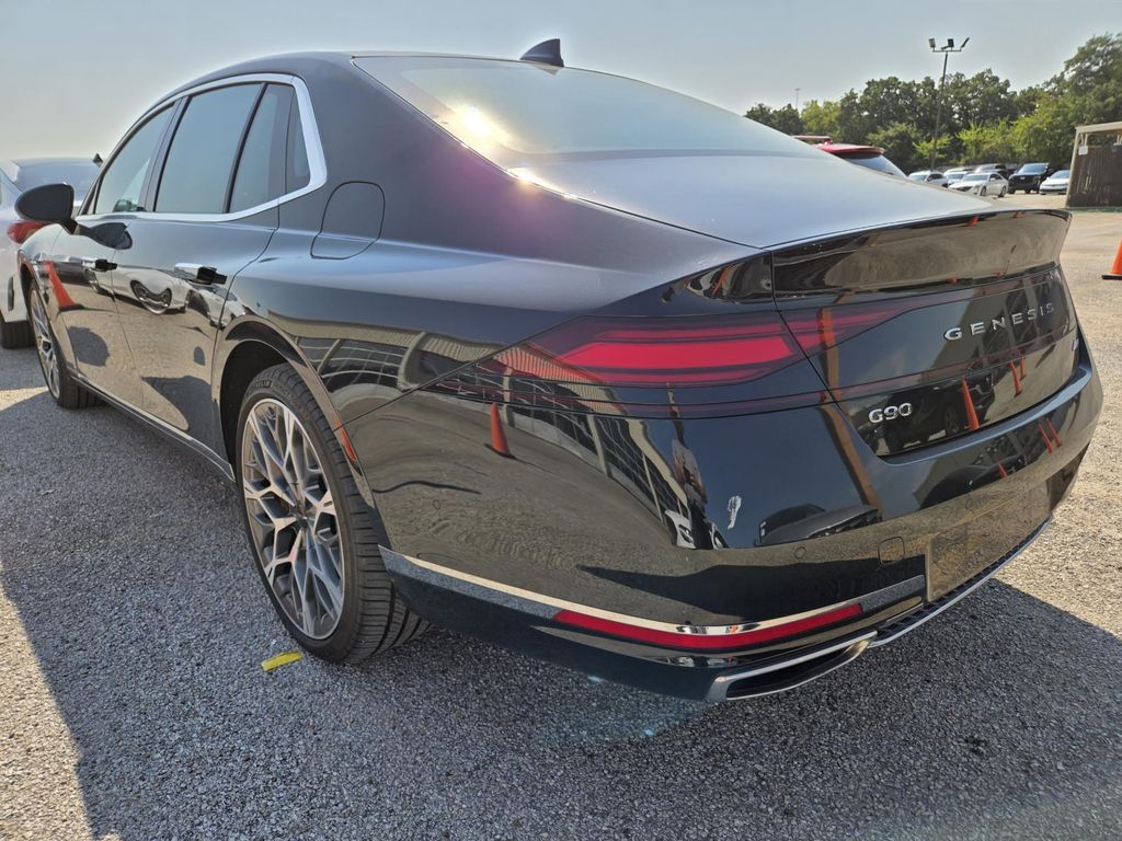 2024 Genesis G90 3.5T E-Supercharger photo 2