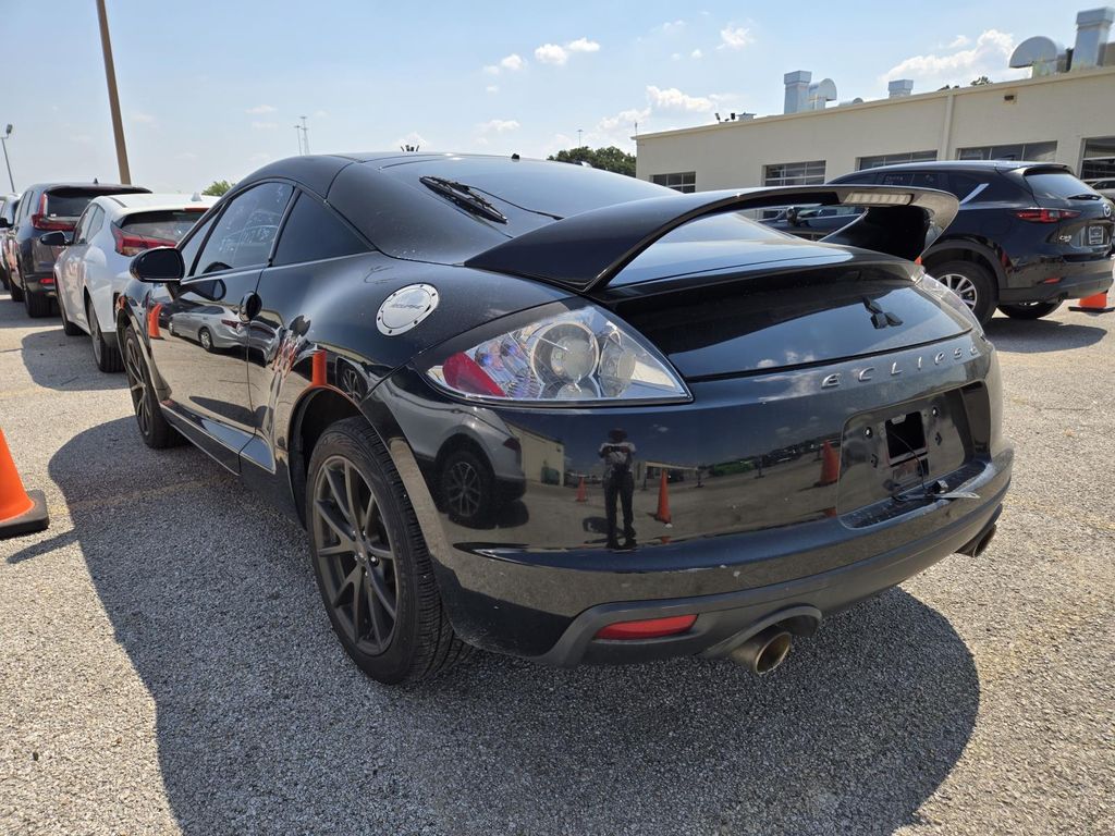 2009 Mitsubishi Eclipse GT photo 2
