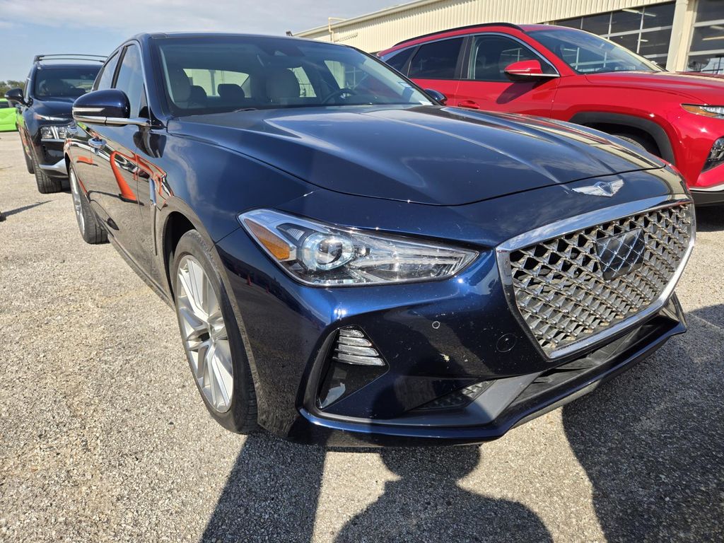 2021 Genesis G70 2.0T Elite photo 4